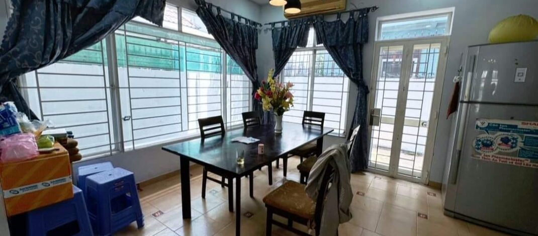 Bán nhà 3 tầng hẻm xe hơi, khu Bộ Công An, Nguyễn Văn Quỳ, Quận 7