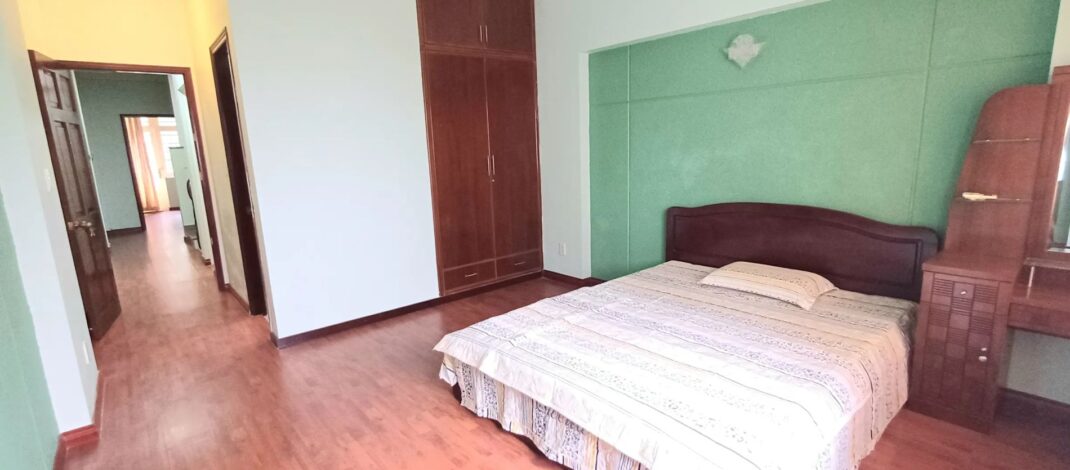 CẦN BÁN GẤP NHÀ MẶT TIỀN ĐƯỜNG SỐ PHÚ MỸ – VỊ TRÍ VÀNG QUẬN 7