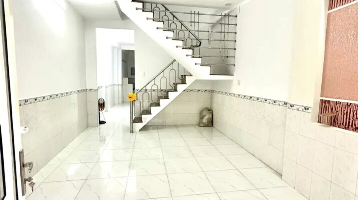 BẤT NGỜ GIÁ SỐC! Nhà hẻm 538 Đoàn Văn Bơ – Cơ hội sở hữu ngay ngôi nhà mơ ước!